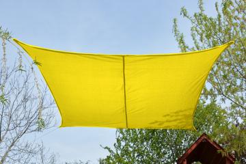 Sárga napvitorla 2,6*2,6m négyszög