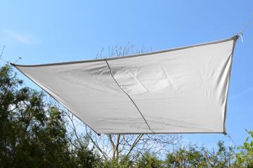 Fehér napvitorla 2,9*1,9*1,6*1,6 m trapéz