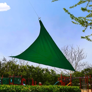 Fenyőzöld napvitorla 3,2*3,2*2,6m háromszög